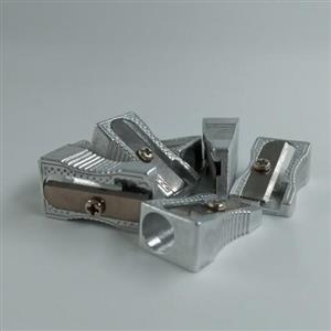 تراش فلزی ساده و کوچک