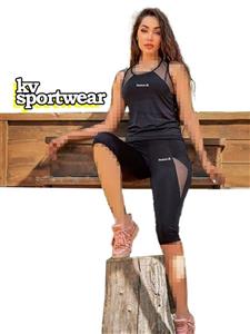 ست تاپ شلوارک ورزشی زنانه Reebok کد 003