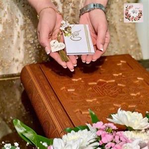 گیفت عروسی قرآن کریم  تزیین شده