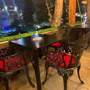 مبل باغی المینیوم ،طرح مرغابی، با وزن بالا محکم، رنگ بدنه کوره ای است ، مناسب فضای باز