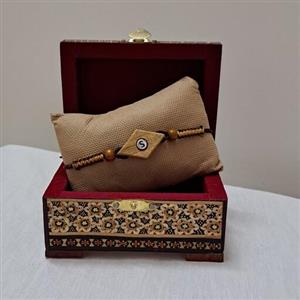 دستبند چوبی پلاک اسم  طرح لوزی