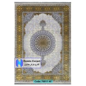 فرش 12 متری 700شانه تراکم 2100 برجسته طرح ترنج دار نقره ای طلایی کد SZ70011NT