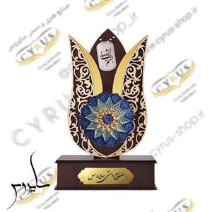 تندیس نماد هدیه و یاد بود شهید و شهدا و دفاع مقدس و جنگ و جهاد و خرمشهر و مدافع حرم و نماد دکوری و کادویی صنایع دستی