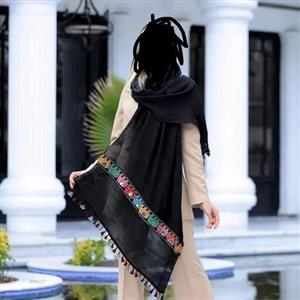 شال نخی نوار دوزی شده