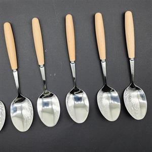 قاشق استیل دسته چوبی