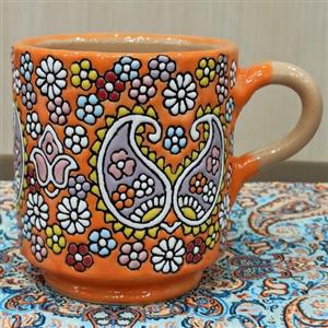 لیوان میناکاری شده سفالی تماما کار دست سایز متوسط رنگ نارنجی