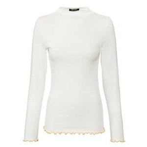 بلوز زنانه کبریتی برند آلمانی esmara رنگ سفید شیری بلوز کبریتی اسمارا