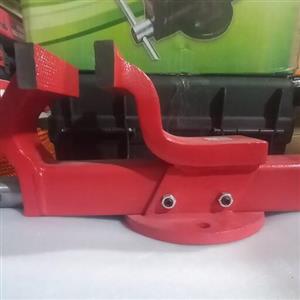 گیره رومیزی 140 فولادی ابزار سازان آریا با 18 ماه 