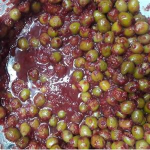 زیتون پرورده تمشکی(500 گرمی)
