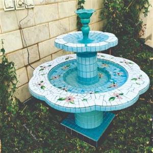 آبنما کاشی و حوض دو طبقه
