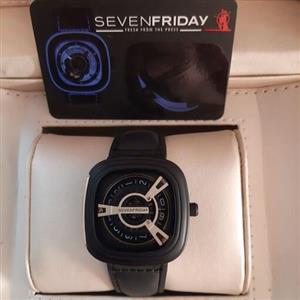 ساعت سون فرایدی مردانه با کیفیت دارای تقویم