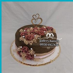 کیک حنایی جذاب و دوست داشتنی بسیار شیک و خاص در رنگبندی و سایز  و تزئینات متنوع