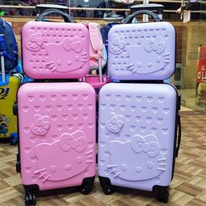 چمدان کودک هلو کیتی