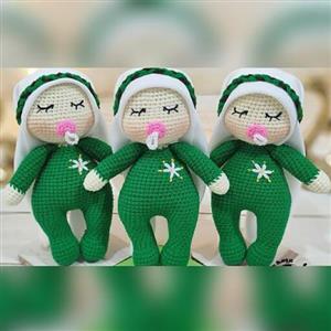 عروسک دستبافت محرمی نماد شخصیت حضرت علی اصغر (ع)