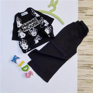 ست تیشرت و شلوار بگ دخترانه تک رنگ مشکی شیک و جذاب مناسب حدود سنی 3 تا 9 سال سبک و راحت