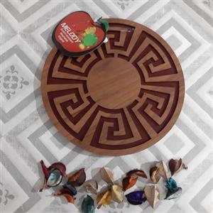 زیر قابلمه ای یا زیر دیگی مارک ملودی مدل چوب ام دی اف بسیار زیبا و با کیفیت متنوع دارای ترمز گیر