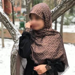 روسری ابریشم لمه دار دو رو طرح فندی رنگ قهوه ای روسری لمه روسری قهوه ای روسری فندی روسری مجلسی ارسال رایگان