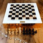 شطرنج رزینی استاندارد با قاب چوبی و مهره های رزینی قابل اجرا در رنگ و سبک دلخواه شما