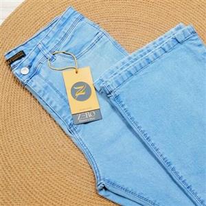 شلوار جین زنانه مدل دمپا گشاد یا بوت کات برند معروف زیرو رنگ آبی روشن به همراه هدیه متبرک مشهد الرضا و ارسال رایگان