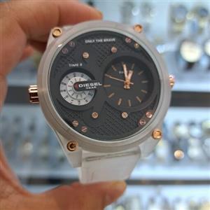 ساعت مچی دیزل مردانه دو موتوره بند رابر