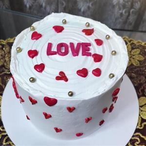 کیک تولدخانگی مدرن باطرح قلب