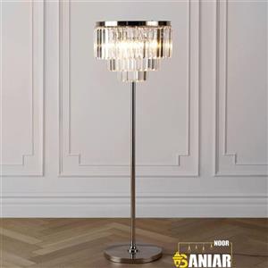 آباژور کنار سالنی کریستالی