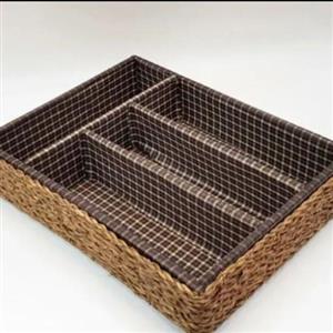 جای قاشق و چنگال حصیری