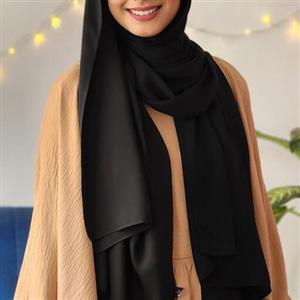 شال کرپ حریر جت بلک ماه شو مزون