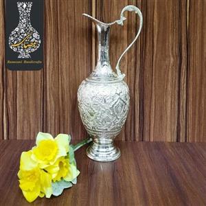 تنگ شربت خوری لب پارچی قلمزنی گل و طاووس  اعلاء سفید طرح نقره