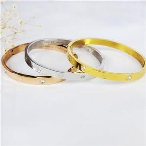 دستبند استیل سه تایی نگین دار کد 10884