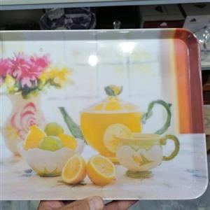 سینی ملامین (حیدری)  طول 30  و عرض 21 سانتیمتر