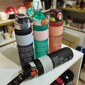 قمقمه یا بطری آب پاستیلی دورسیلیکونی حجم یک لیتر