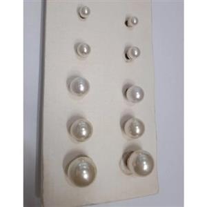 پک گوشواره مرواریدی