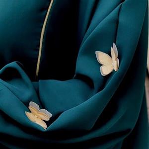 عبای پروانه در جنس کرپ الیزه همراه با مغزی دوزی