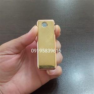 فندک روکش طلا با شناسنامه و جعبه چوبی بهمراه کابل شارژ usb