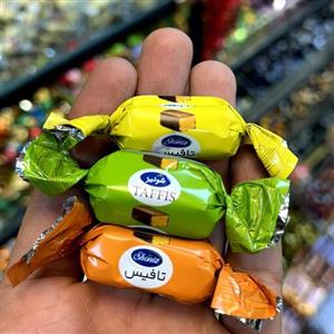 شکلات نادو میوه ای خوشمزه و تازه شونیز 500 گرمی آجیل و خشکبار مهران