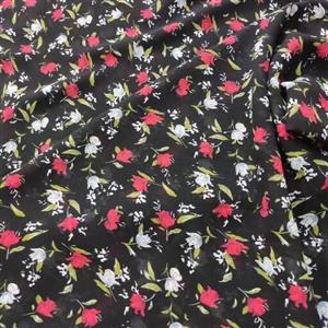 شال حریر شیفون هندی اعلا زمینه مشکی گل ریز سفید و قرمز