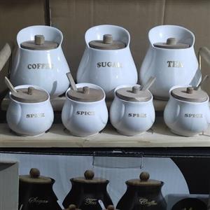 سرویس پاسماوری رویال برند مقصود . طرح یقه داررنگ سفید جنس سرامیک