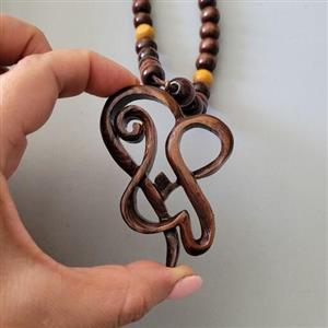 گردنبند اسم آنا چوبی دستساز چوبی گالری 