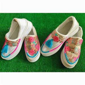 گیوه لژ دار  نوار دوزی شده