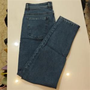 شلوار جین درجه یک