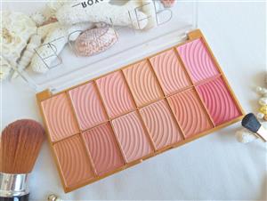 پالت رژگونه پنج عددی