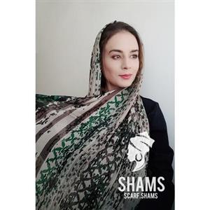 شال طرحدار زنانه نخی خنک ایستایی عالی منگوله دار قواره بلند رنگ سبز مشکس کرمی با  اسکارف شمس