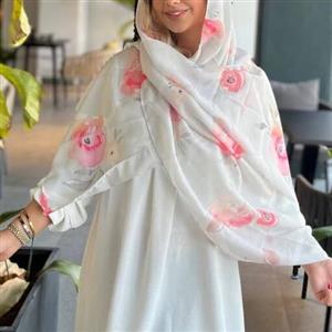 شال سفید طرح دار طرح گل چهارفصل 