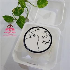 کیک بنتو کیک مینی کیک خامه ای سن تولد میقولی 400 گرمی