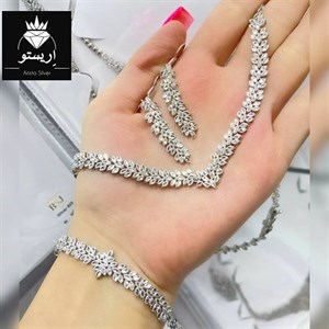 سرویس نقره تمام تراش جناقی بدون نگین بسیار درخشان با عیار 925 و آبکاری طلاسفید 