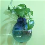 گلدان دیواری آبگینه رنگ ثابت ساخته شده به روش شیشه گری ایرانی بصورت دمی