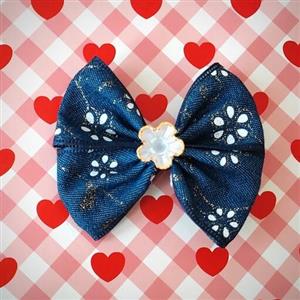 گیره مو پاپیونی سفید سرمه ای