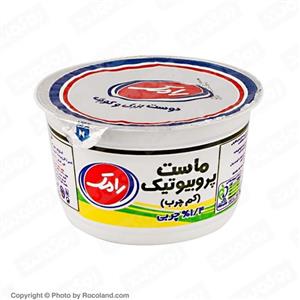 ماست پروبیوتیک کم چرب 1/4% چربی 500 گرمی رامک