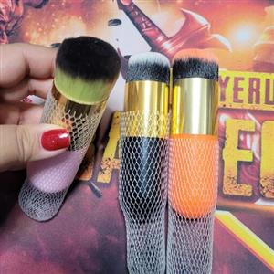 براش رژگونه کپسولی